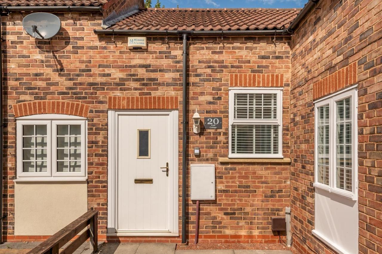 Pass The Keys Charming Cottage Near Clifton Moor York Luaran gambar